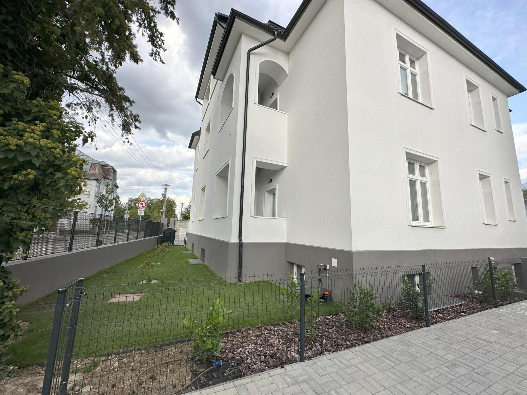 Trenčín Dohnanyi Villa By Chors المظهر الخارجي الصورة